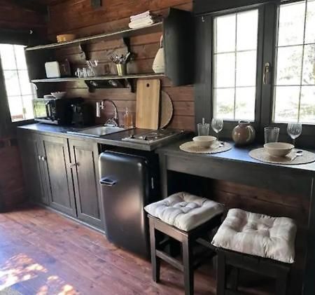 Roulotte / Tiny House Dans Les Alpilles 호텔 Saint-Rémy-de-Provence 외부 사진